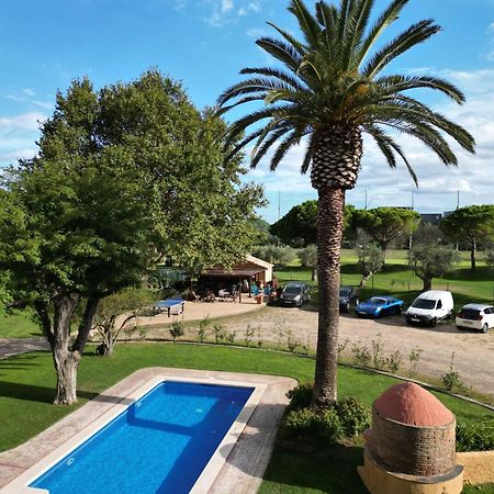 Hotel & Golf Ca La Caputxeta กัสเตโย เดมปูเรียส ภายนอก รูปภาพ