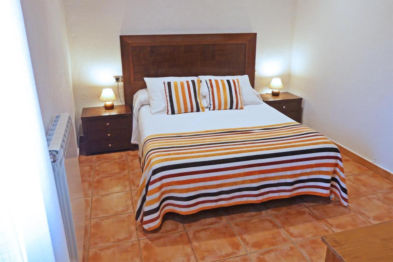 Hotel & Golf Ca La Caputxeta กัสเตโย เดมปูเรียส ภายนอก รูปภาพ