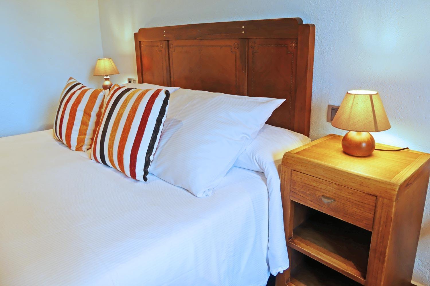 Hotel & Golf Ca La Caputxeta กัสเตโย เดมปูเรียส ภายนอก รูปภาพ